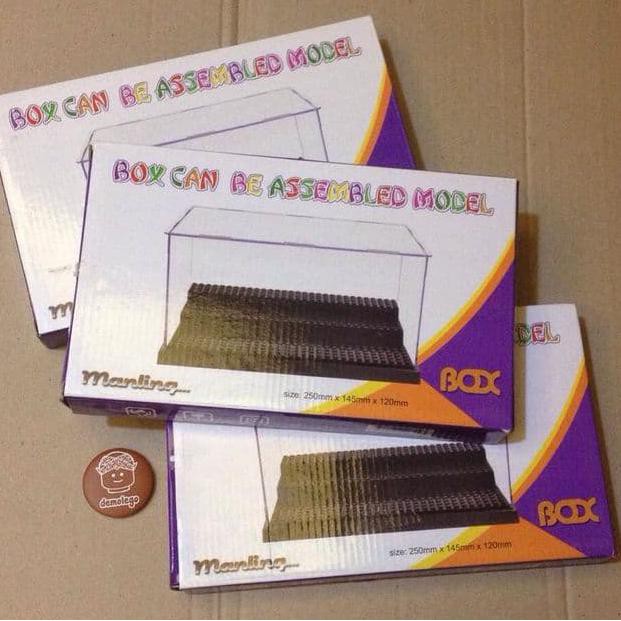 

Lego Showcase Box Acrylic Akrilik Kotak Display - Putih Terupdate