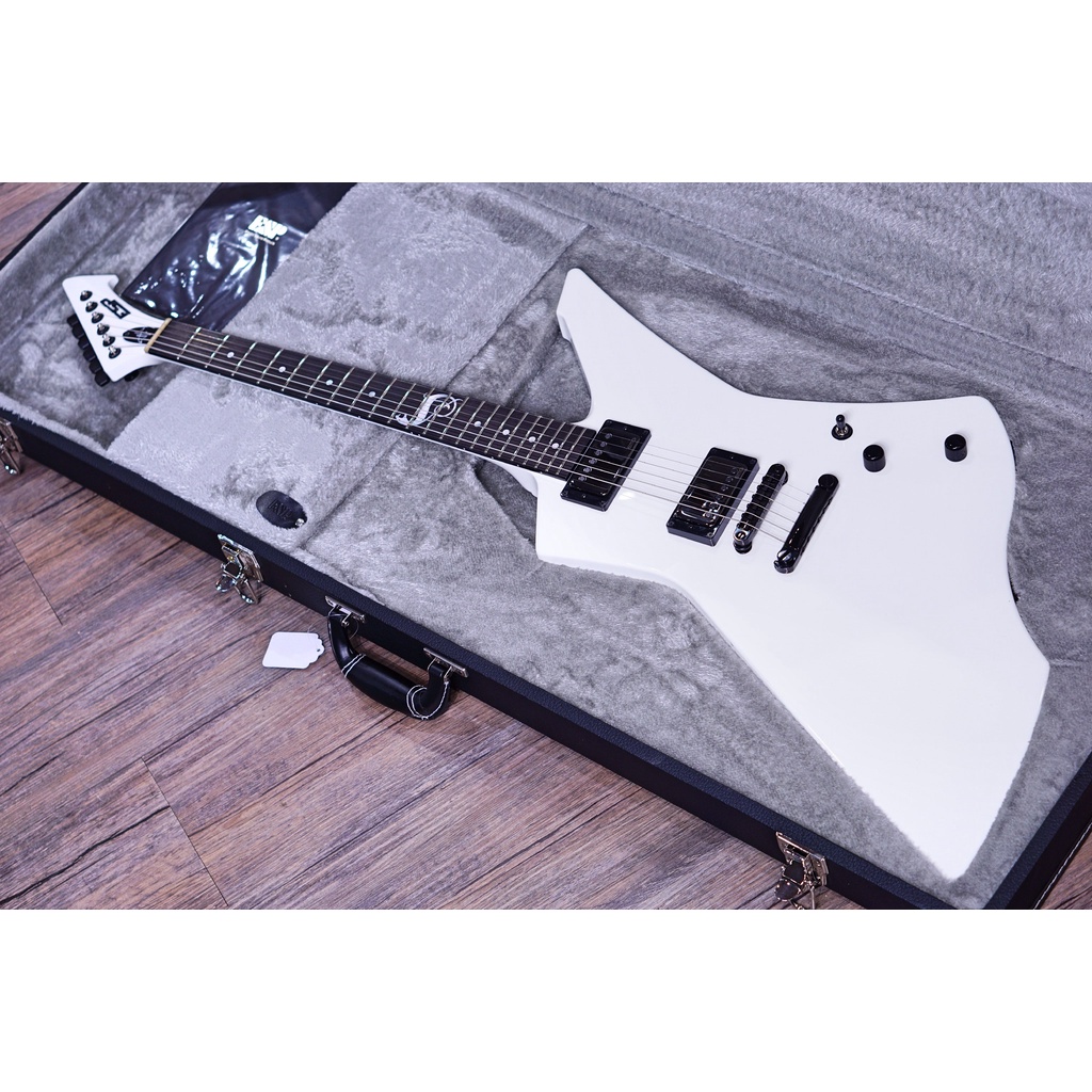 ESP Snakebyte James Hetfield signature Snow white E0810212