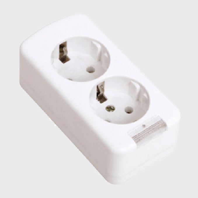 

Loyal Stop Kontak OUTBOW Tanpa Kabel 2 Lubang + Lampu LED (LY-902L) (SNI)