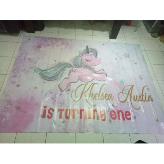 Backdrop ulang tahun tema unicorn desain pink