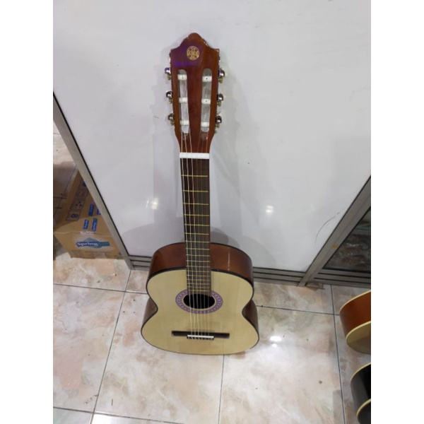 gitar nylon yamaha gratis packing kayu