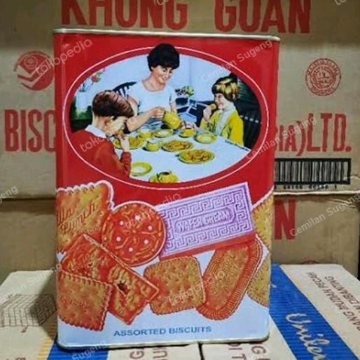 

KHONG GUAN BISCUIT RED SEGI 1600 GRAM 1 KARTON ISI 6 KALENG