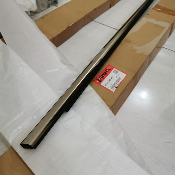 Waterstrip Pelipit Kaca Pintu Accord 2008-2012 Original