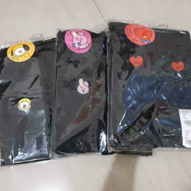 HUNT INNEARWEAR X BT21 TSHIRT