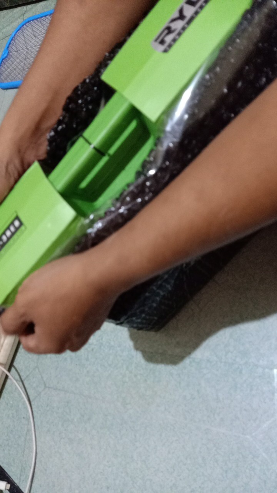 Ryu Rdr10-3reb Mesin Bor Besi 10 Mm Set 22 Pcs Variabel Speed Koper