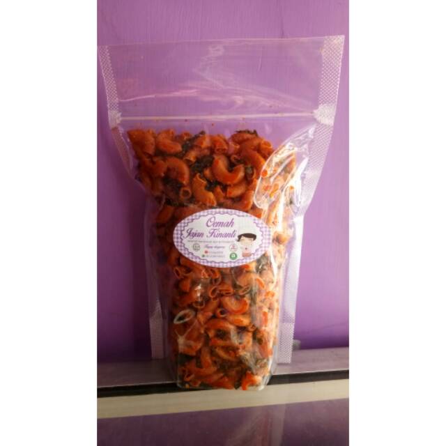 

Makaroni ngehe / makaroni setan / makaroni seblak