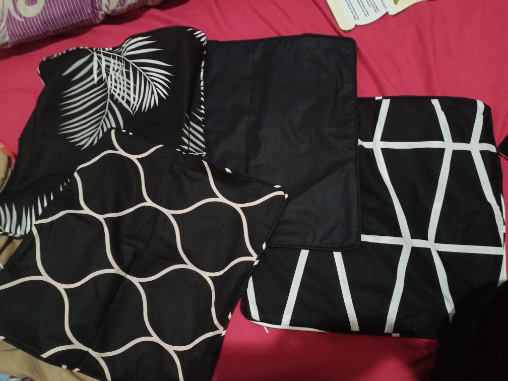 Tipidee - Sarung Bantal Sofa 40x40, Motif S127