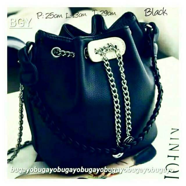 Ready stock Slin bag serut rantai..temukan hanya di shopee..