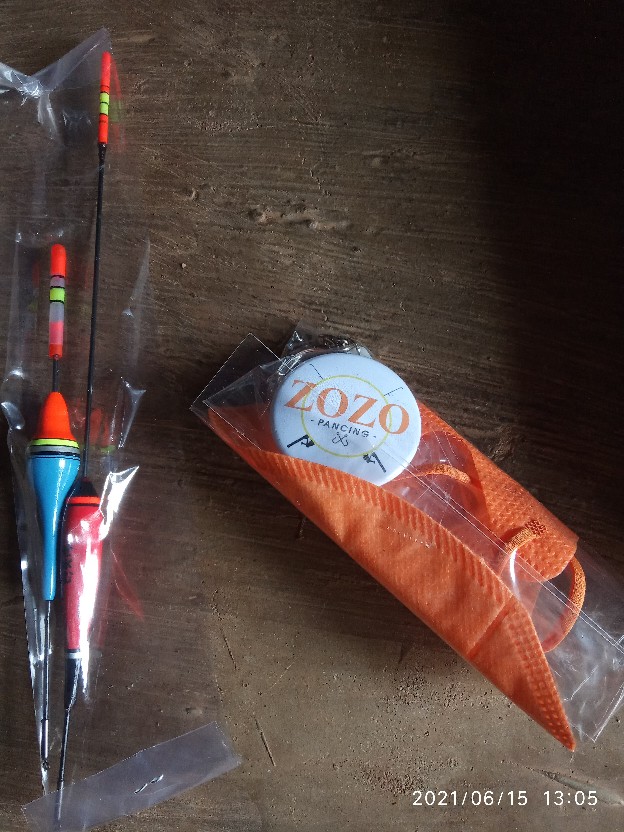 Pelampung Kayu Zline Tutup Buka Fiber Ujung Klem Putar