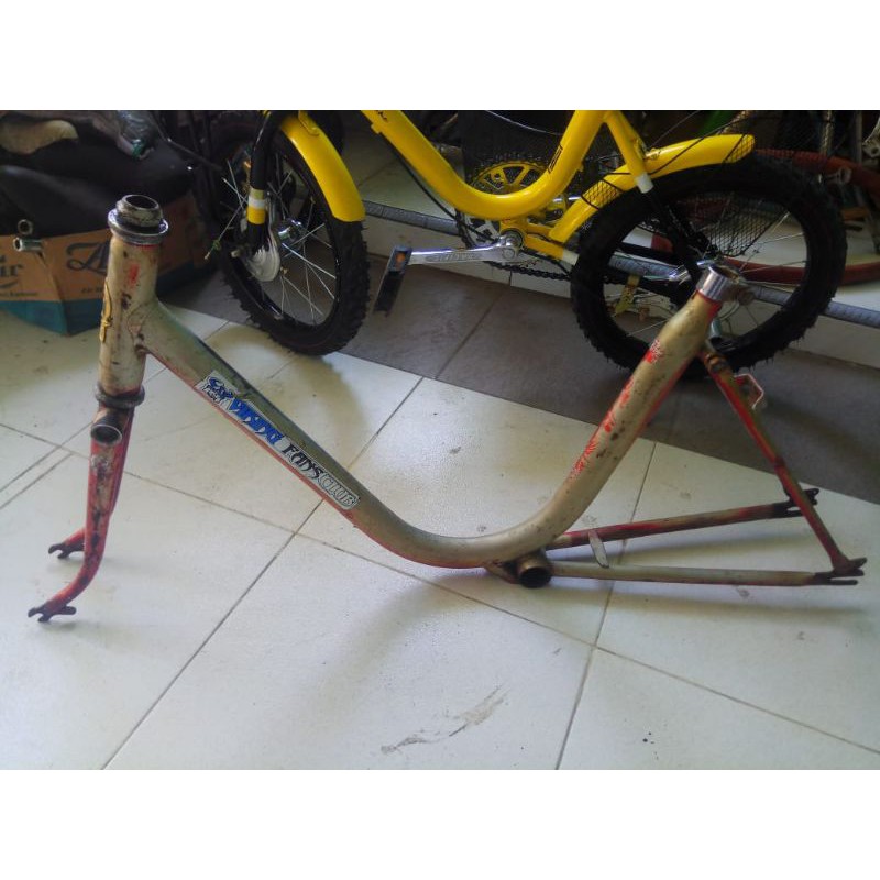 frame sepeda mini phoenix 20 inc minion minitrek