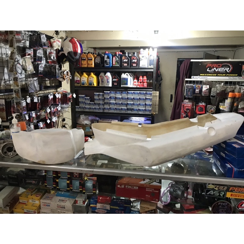 body buta satria 2tak + batok buta