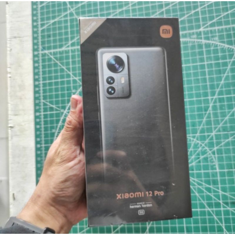 Xiaomi 12 Pro 5G 8/256 - Garansi Resmi