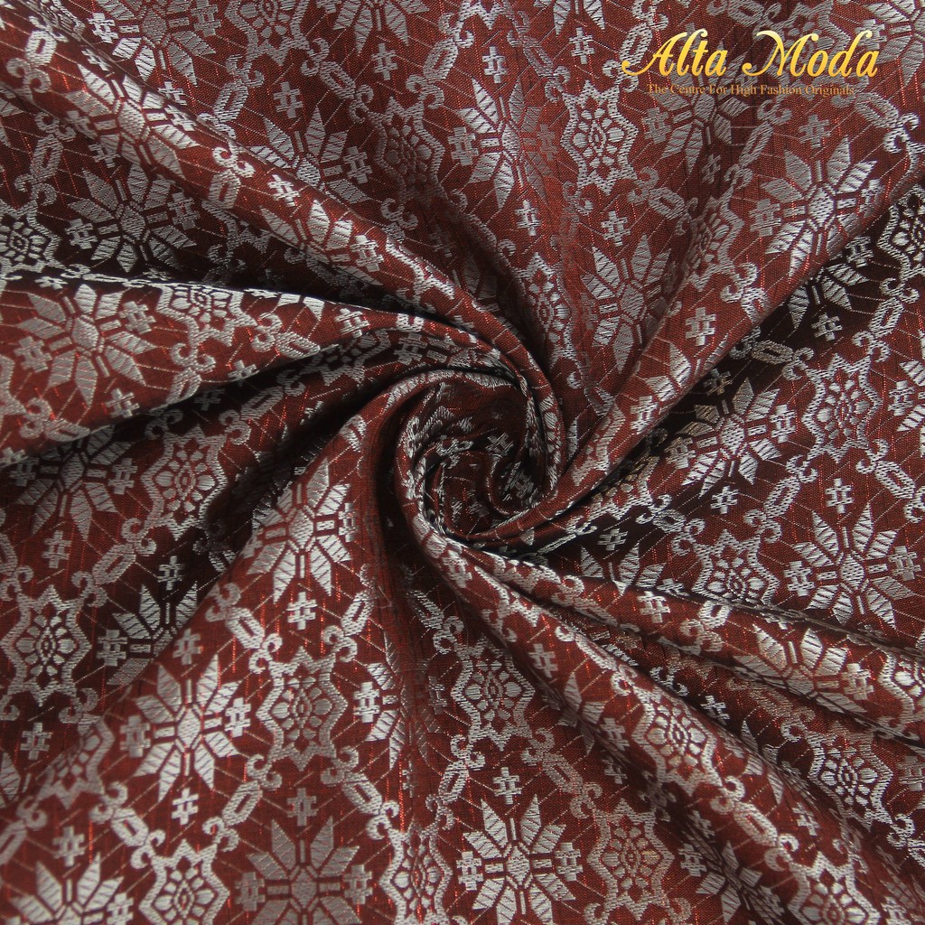 

Alta Moda Songket Motif Palembang Klasik Coklat Benang Silver (1M)