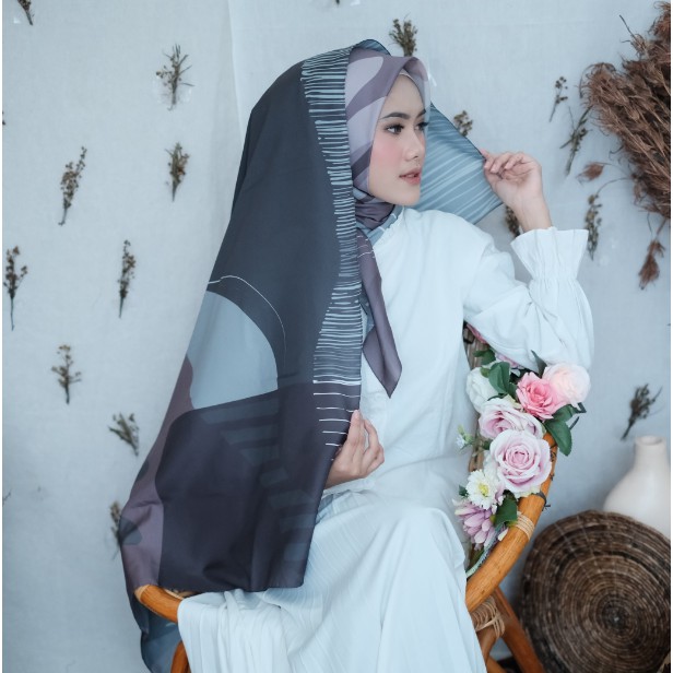 KERUDUNG SEGI EMPAT PRINTING MOTIF JILBAB SEGIEMPAT HIJAB SEGIEMPAT SCARF KHIRANI