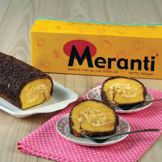 

Bolu Meranti Medan topping meses