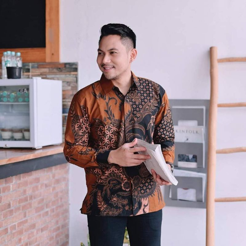 Kemeja Batik Pria Modern Baju Batik Pria Lengan Panjang Sragenan Bahan Katun Lapis Furing