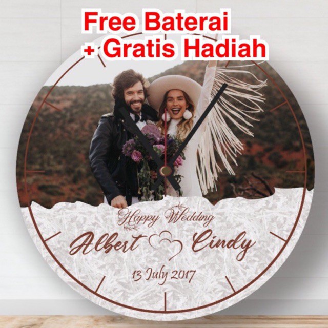 Jam Dinding Kayu Unik Custom Foto Hadiah Pernikahan