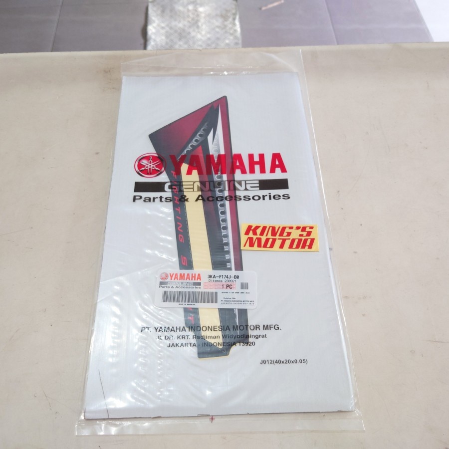 LIS STIKER STICKER STRIPING COVER TUTUP AKI KIRI RX KING 3KA F174J B0