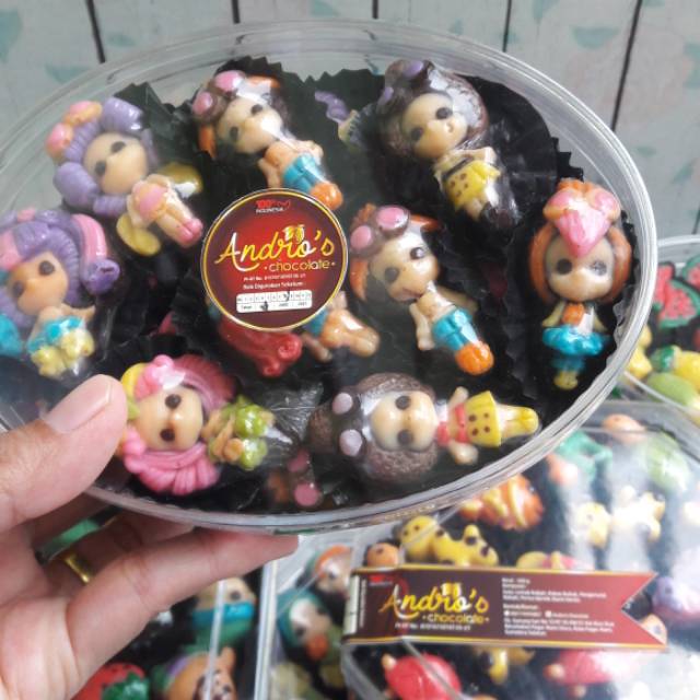 

Coklat Karakter LOL /Jual coklat karkter/coklat toples/coklat lebaran