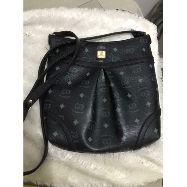 preloved slingbag PAOLO GOMES