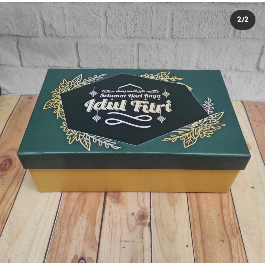 

Hard box idul fitri hijau / hampers / kotak kue kering