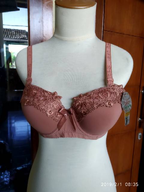 Bra fashion simiqi kawat busa tipis renda