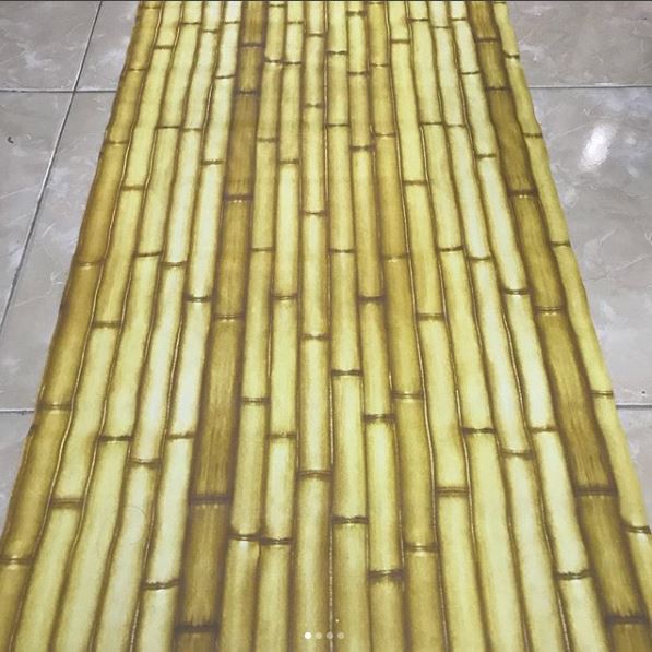 L032 wallpaper sticker bambu kuning