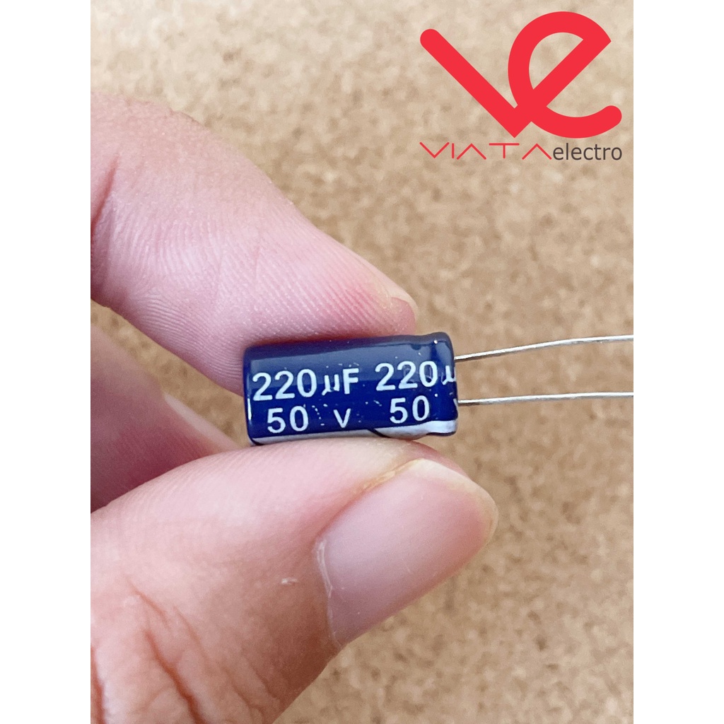 KAPASITOR ELCO 220UF 50V (1 BUAH) KAPASITOR CAPACITOR ELKO KAPASITOR 220 UF 50 V