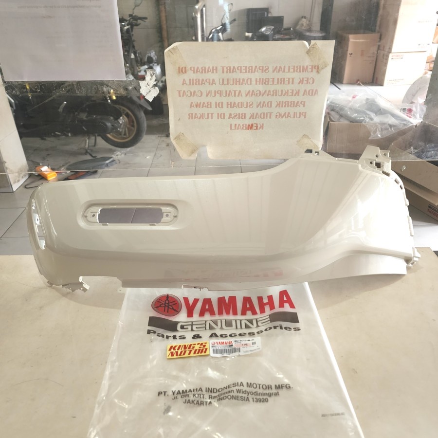 COVER BODY FAZZIO FAZIO KREM KIRI BEJ F1711 P1 ASLI YAMAHA