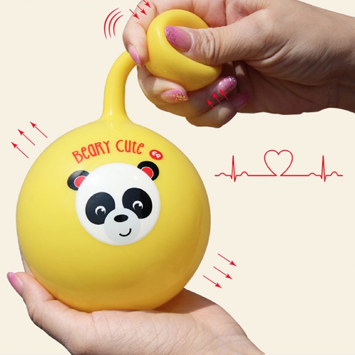 Hand Toy Ball / mainan anak / mainan bayi / bola karet / bola kerincingan / bola kecil