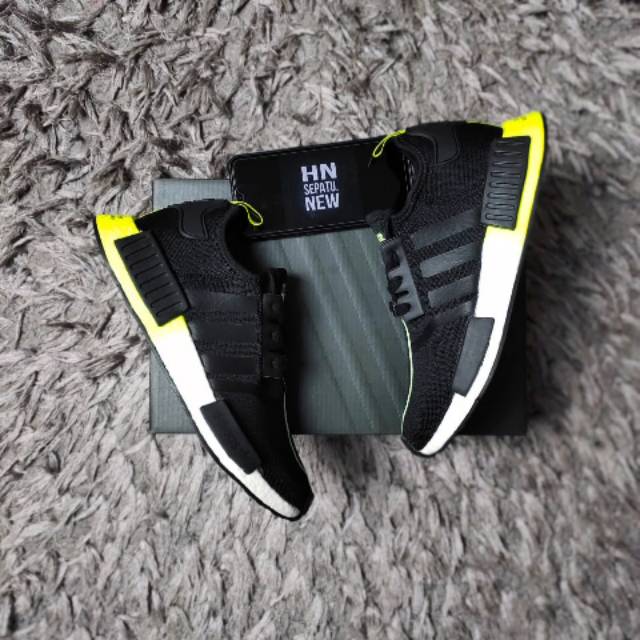 adidas star wars nmd yoda