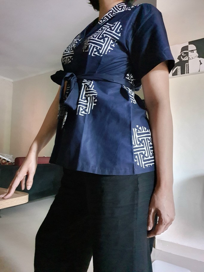 Nigaya Batik -kanna Top | Blus Batik Wanita | Batik Wanita Lengan Pendek | Atasan Batik Wanita Kerja