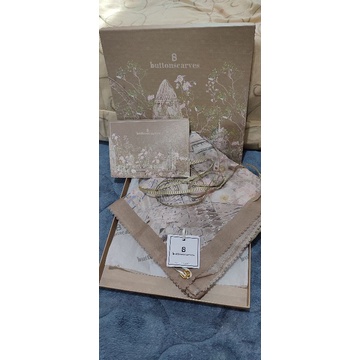 Buttonscarves british khaki