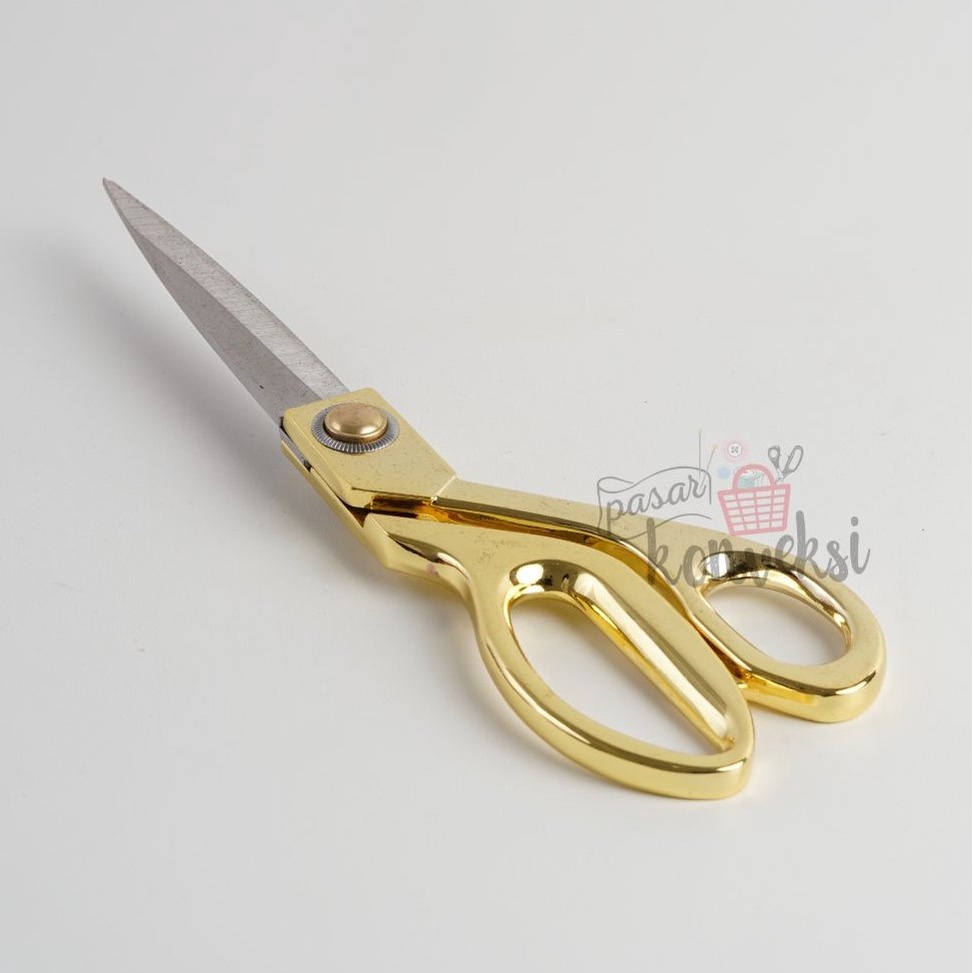 

Gunting K 37 Gagang Emas (Gold Handle Scissors)