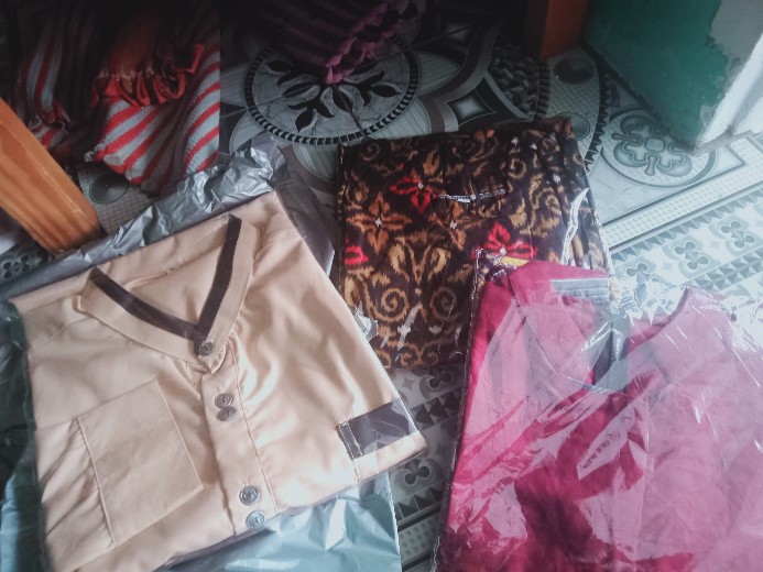 Terlaris Serut Genes Jelita Tunic Navbor Yelbor Whitbor Creambor Tunik Batik Modern Hrb030 Dolbi Dob