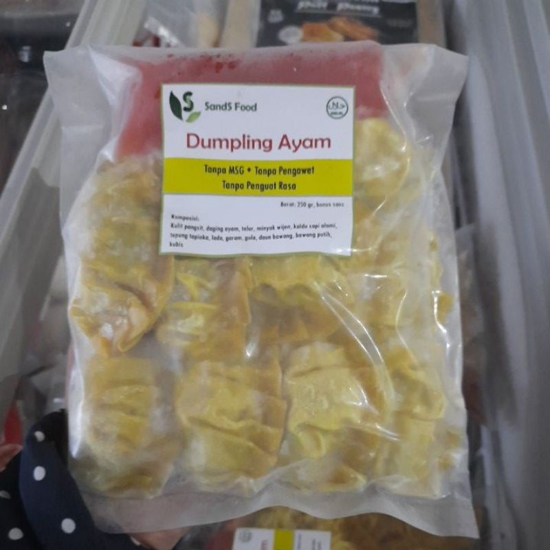 

Dumpling Ayam isi 10 pcs Non MSG