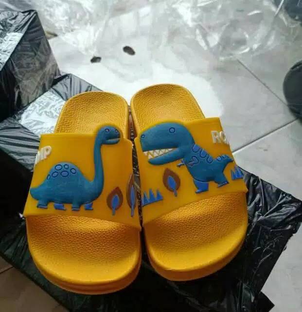 Sandal karet karakter DINO