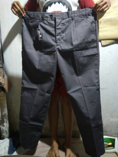 Baggy pants ukuran 4L