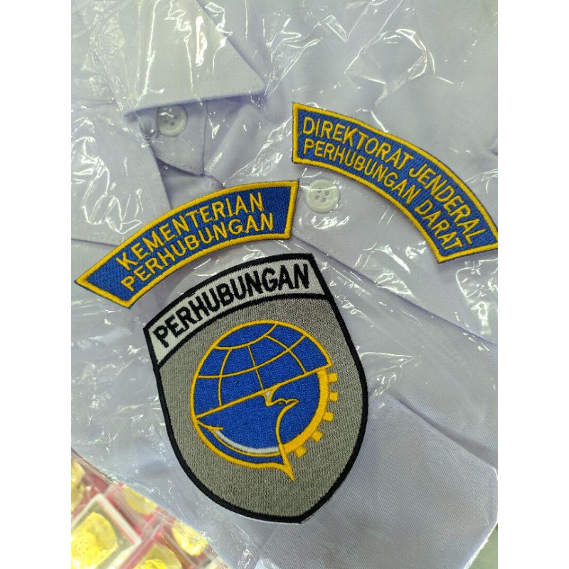 ATASAN BAJU PERHUBUNGAN PUTI