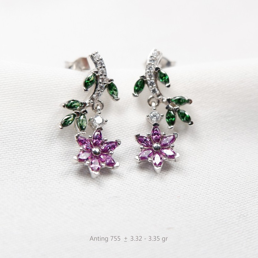 Anting Flower Garden Series by Sandra Dewi Gold 3ASZ397 Kadar 755