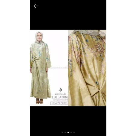 preloved pinnata dress ria Miranda size L