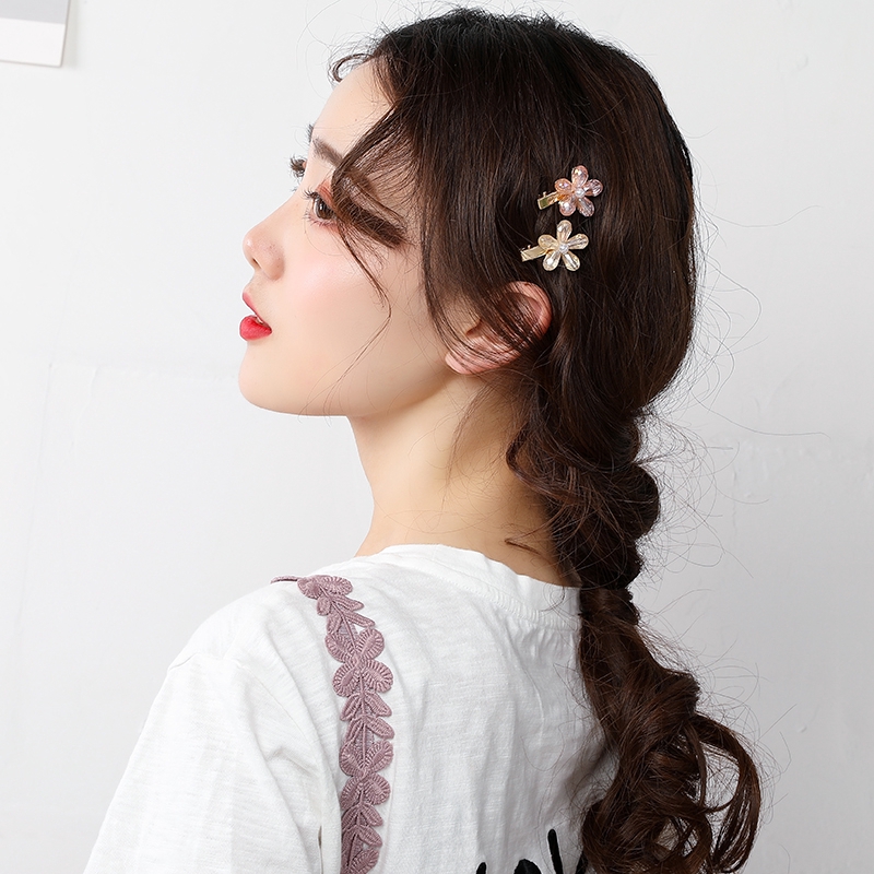 Korean Summer Crystal Flower Short Hair Clip Wild Color Personality Word Clip