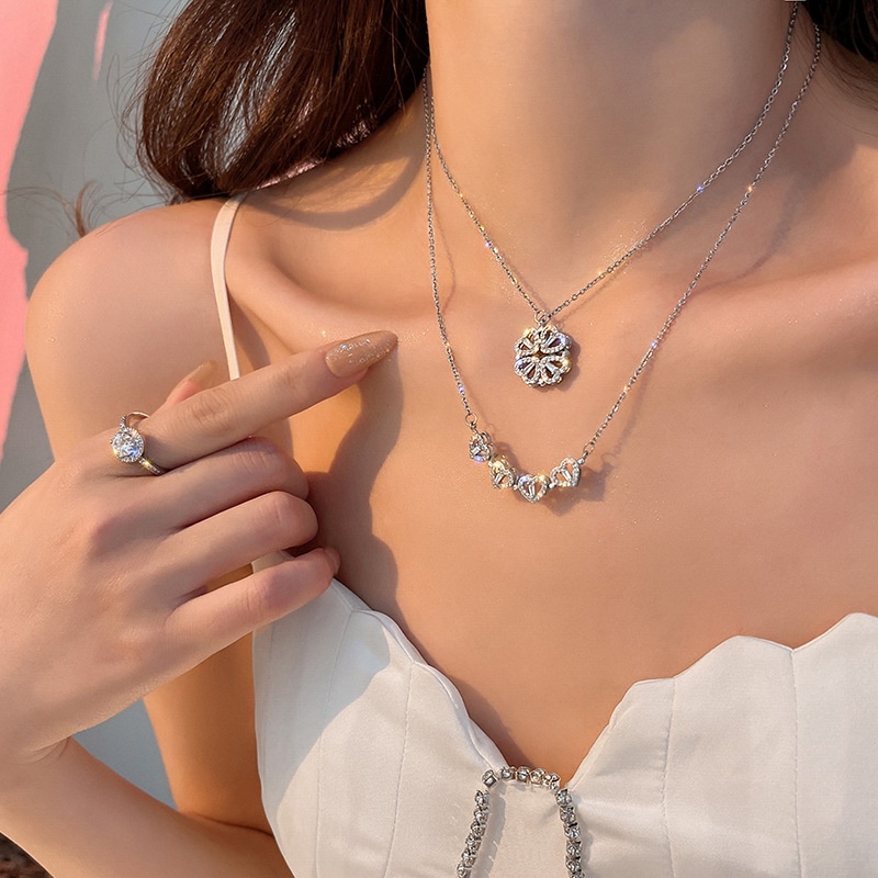 Kalung Rantai Liontin Hati Clover Empat Daun Model Lipat Magnetik Bahan Cubic Zirconia Untuk Wanita