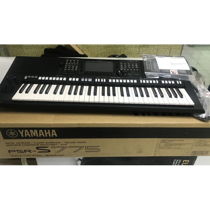 Keyboard PSR S 775 Yamaha Original Resmi