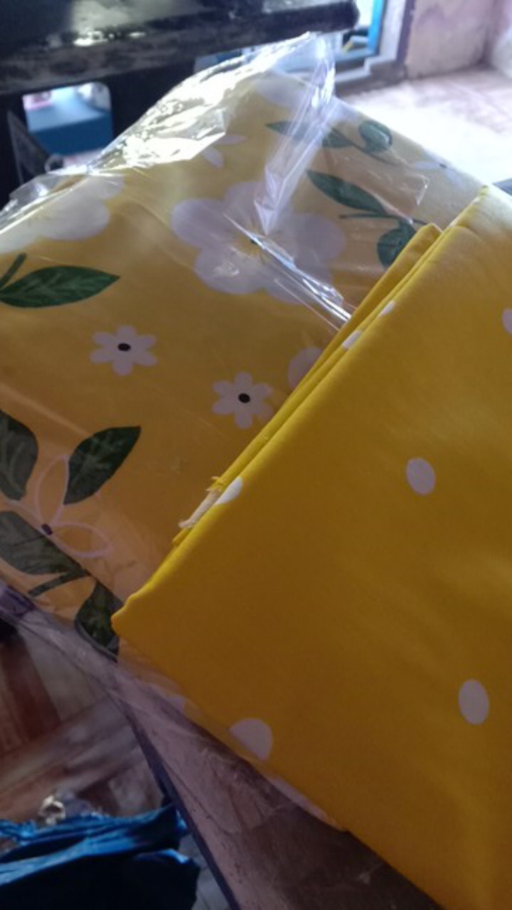 Bahan Kain Sprei Katun Lokal Motif Bunga Jessica