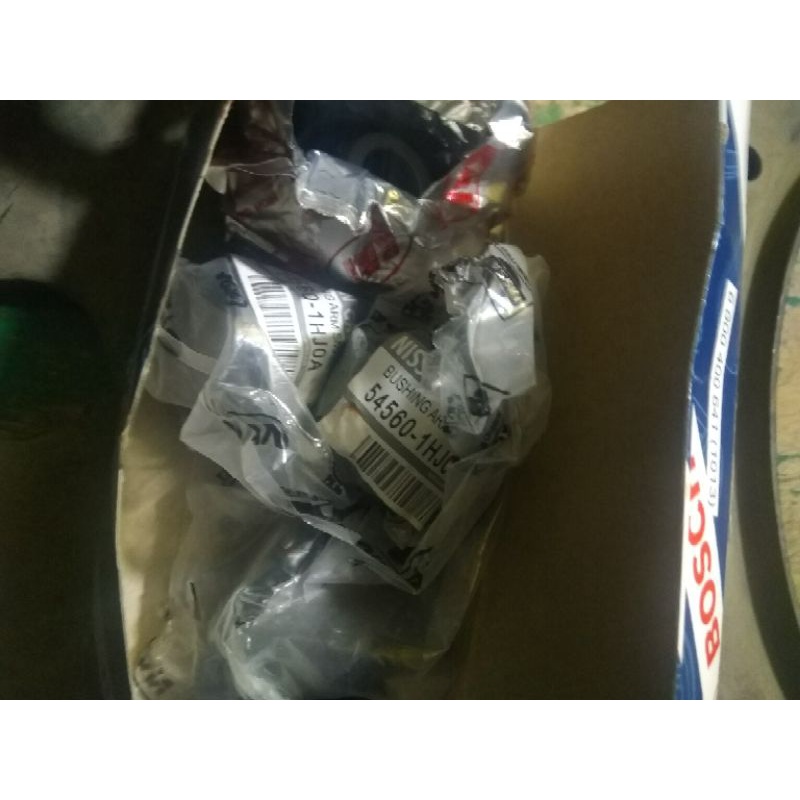 Lower arm Nissan March 2014