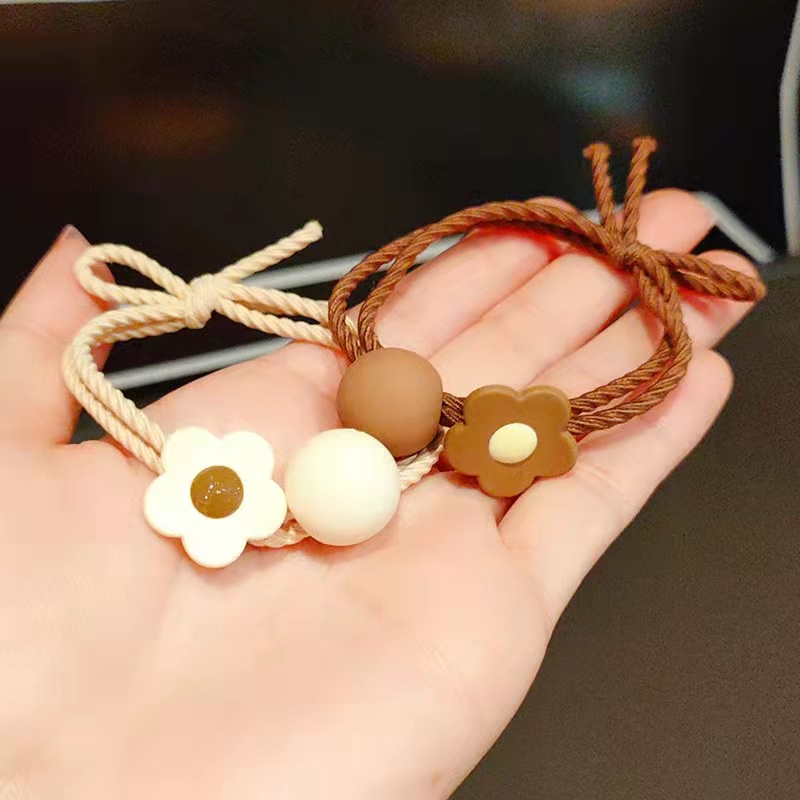 Ikat Rambut Wanita Fashion Motif Bunga Tunggal - Srunchie Bunga