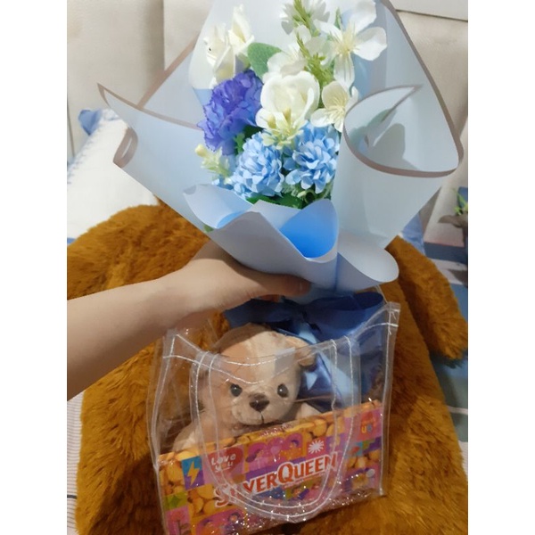 

Hampers Bouquet Biru