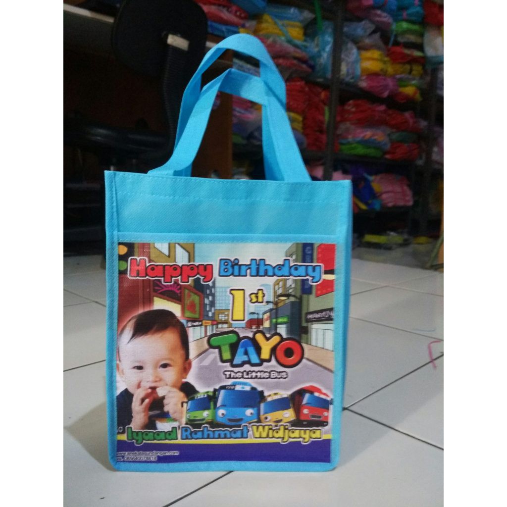 

Tas Ultah Kantong
