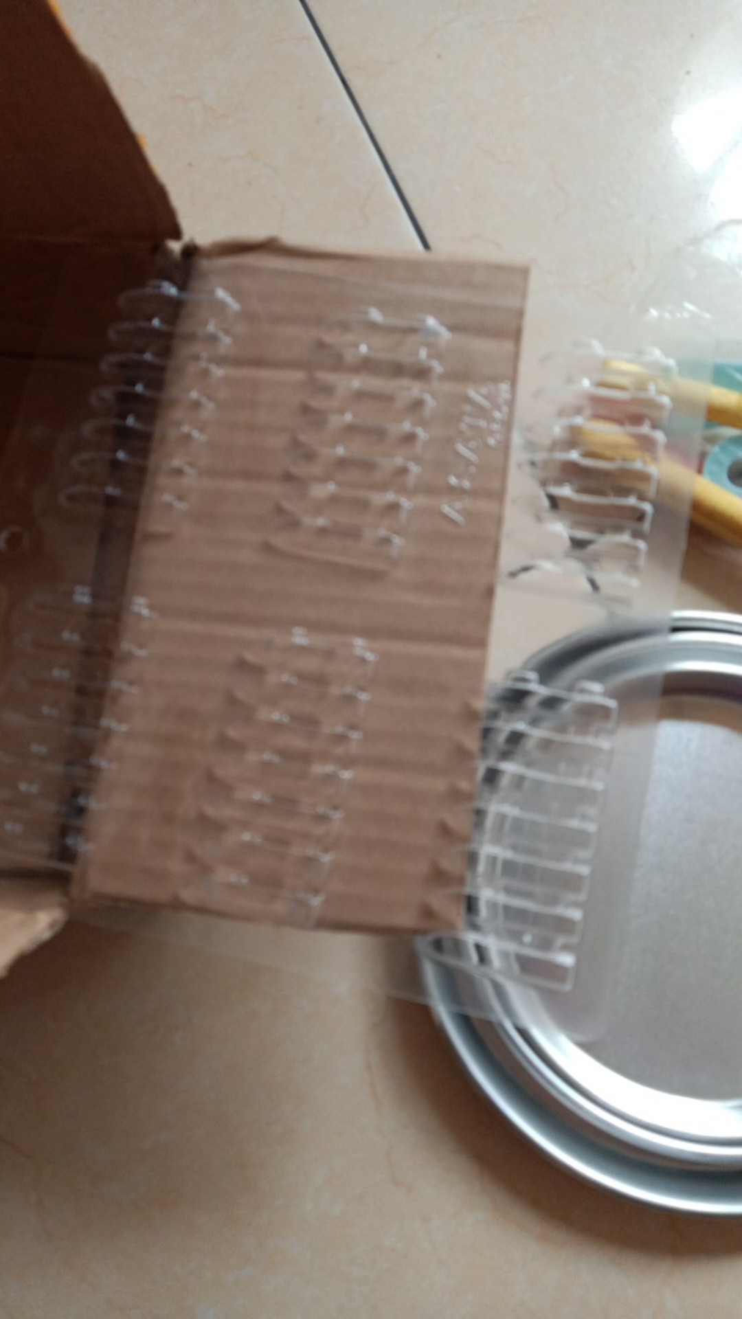 Mika Coklat Pagar Rumah